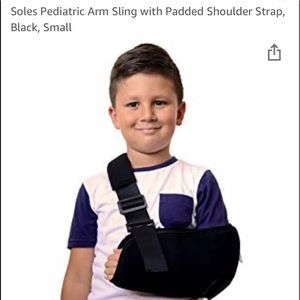 Soles Pediatrics Arm Sling Padded Shoulder Strap
